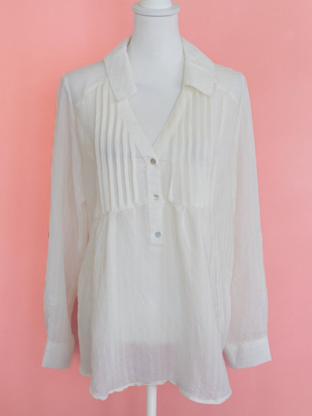 Love Potion Tunic Top Size XL Lightweight Semi Sheer Relaxed Pintuck Pleat Ivory
